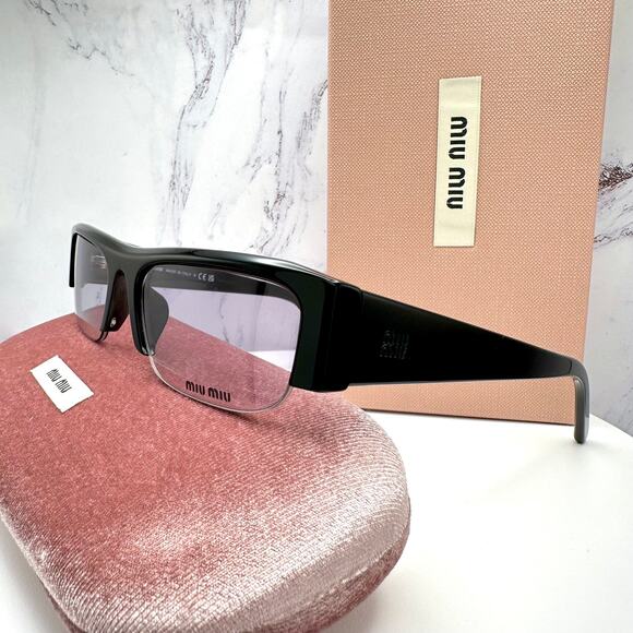 New MIU MIU Vedette Sunglasses Seen on Kylie Jenner MU B07S 16K04O Black Italy - Picture 4 of 16